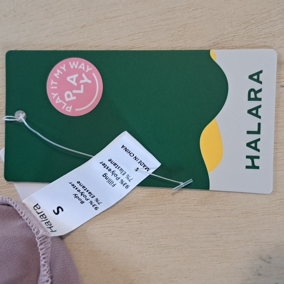 NWT Halara V Neck Ruched Decorative Button Work Tank Size Sm Stretch Pink - Picture 8 of 8